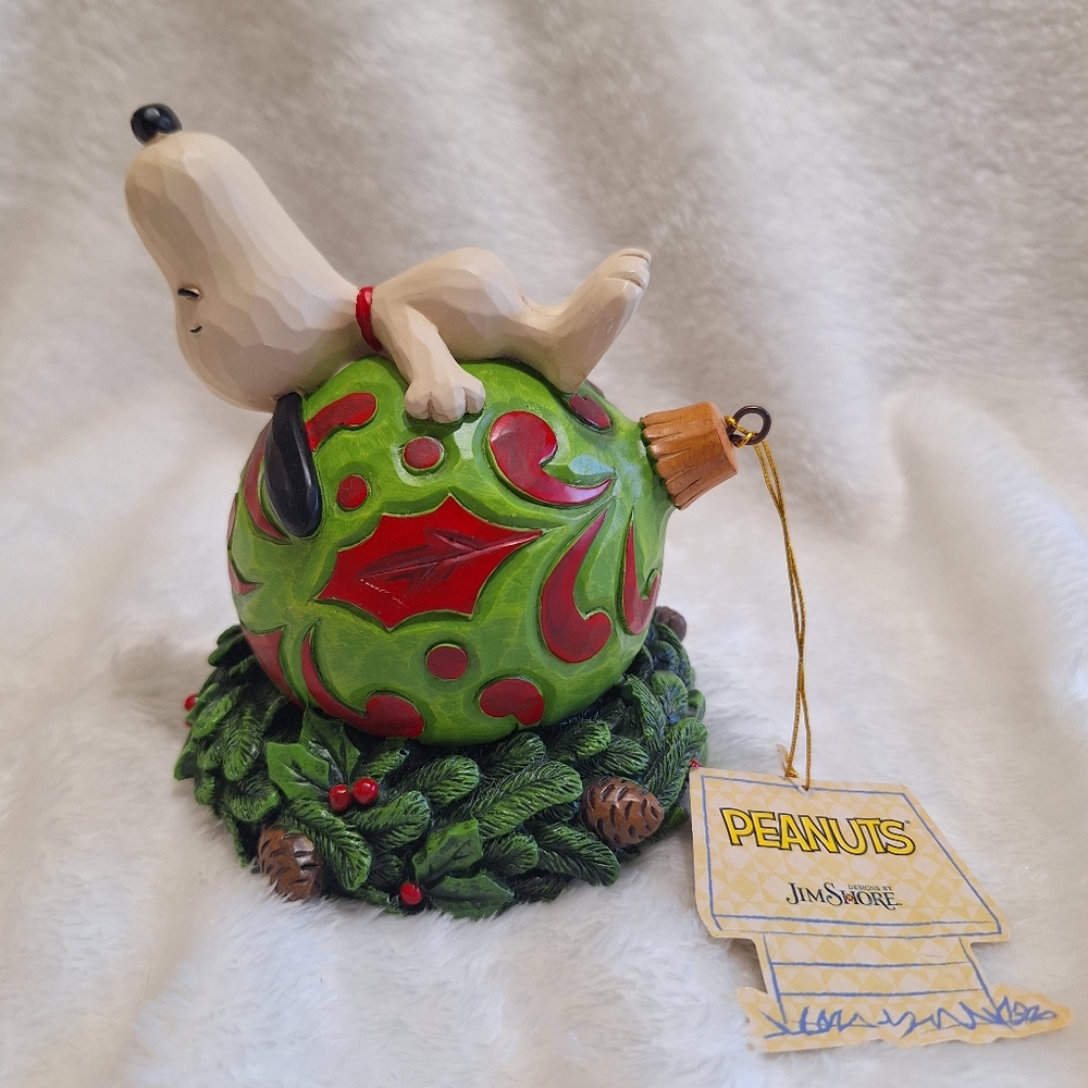 Peanuts Snoopy Christmas Ornament Figurine Jim Shore “Hanging Around” Holiday